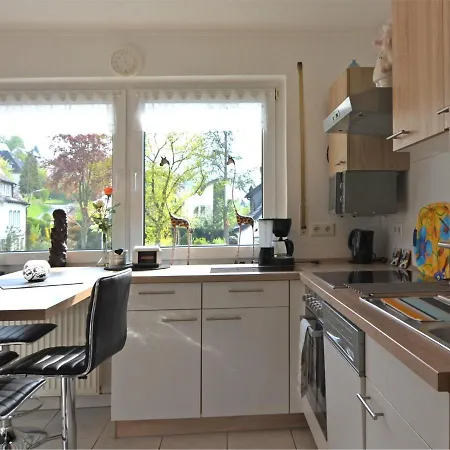 Pretty Holiday With A Balcony Complete With Awning In In Northern Sauerland Apartamento *